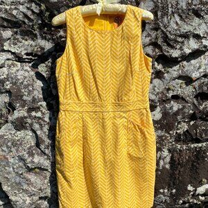 Tory Burch Meryl chevron knee length Dress Excellent condition Size 6